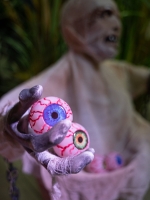 halloween eyeballs 5cm